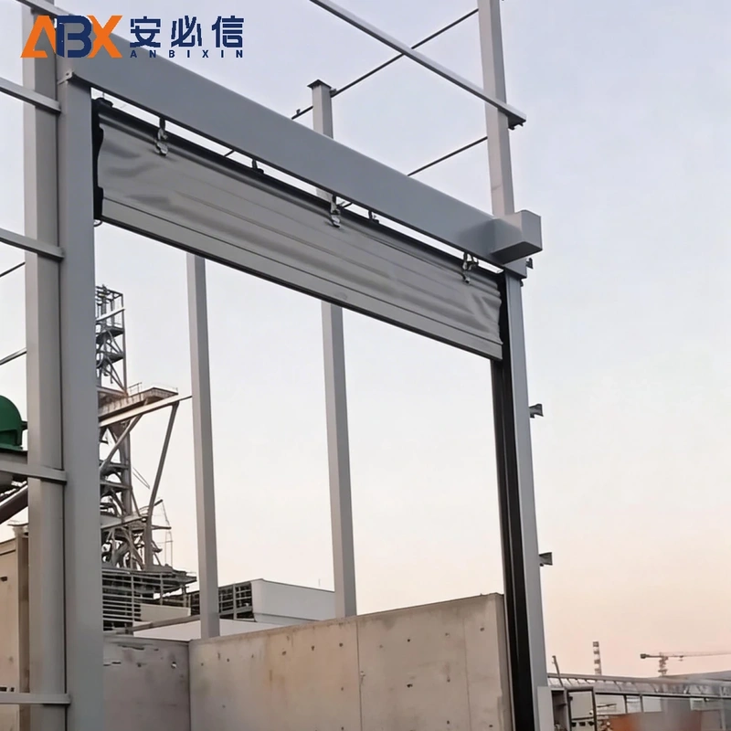 德宏傣族景颇族堆积门
